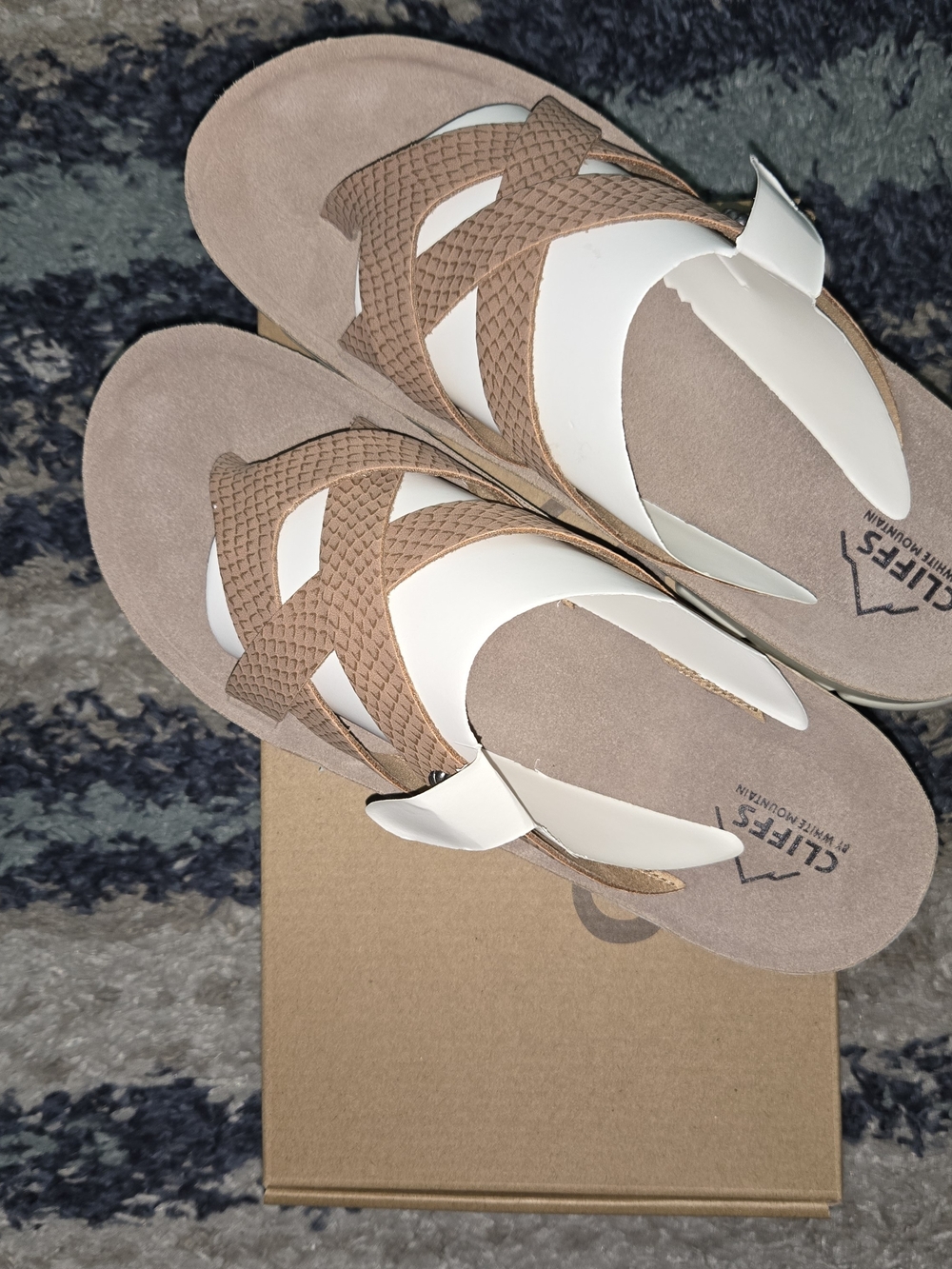 Cliffs Woven Strap Sandals in Dusty Rose - Picture 5 of 6